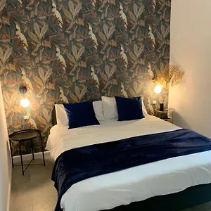 https://sellaria4-guest-house.hotels-amalfi.com