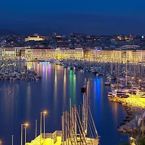 https://love-room-jacuzzi-netflix.fr-provencehotel.com