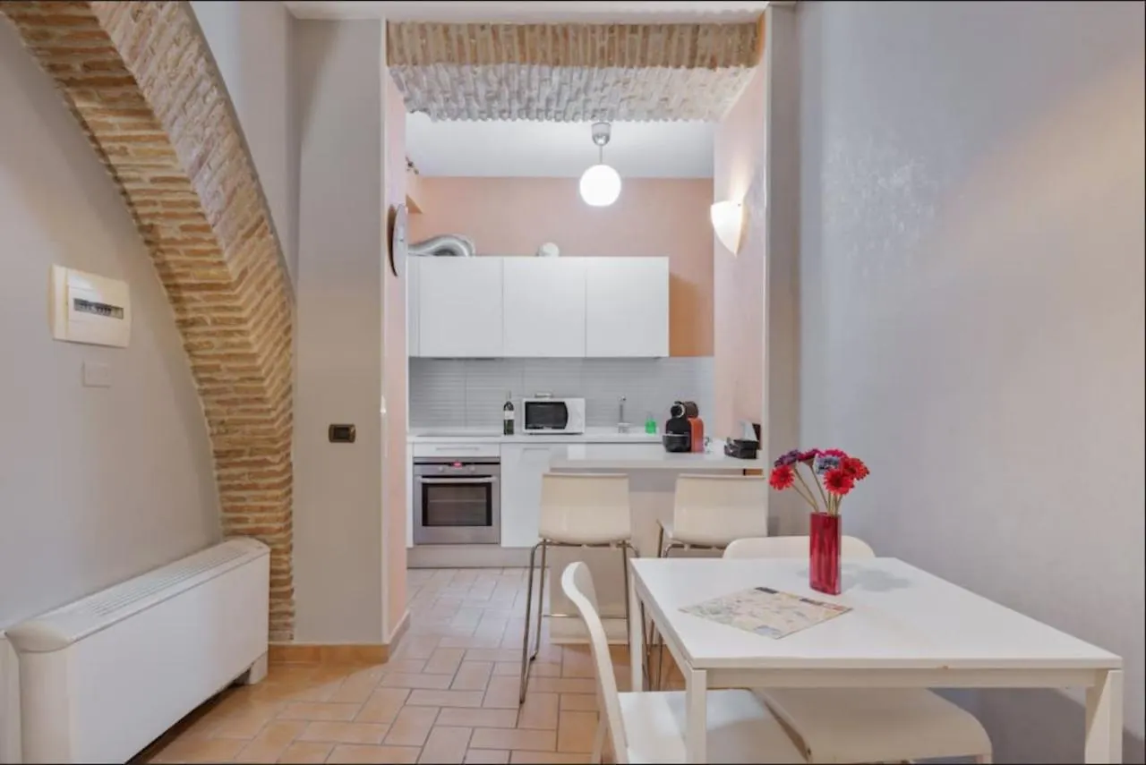 Roma Colosseum Apartment